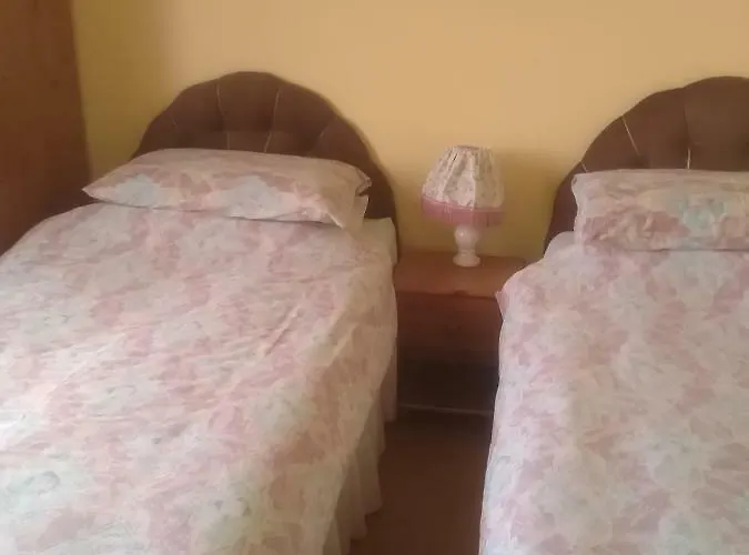 Shamrock House Bed & Breakfast Killarney